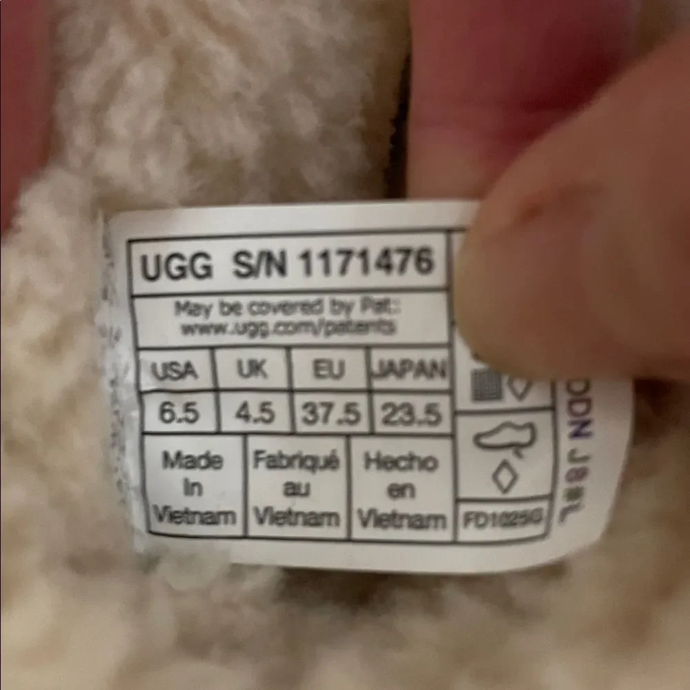 UGG Moxy Pull On Boots Chestnut USA Women Size 6.5/UK 4.5/EU 37.5